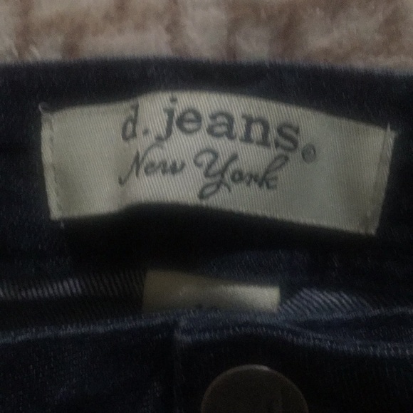 Bermuda Jean shorts - Picture 3 of 7